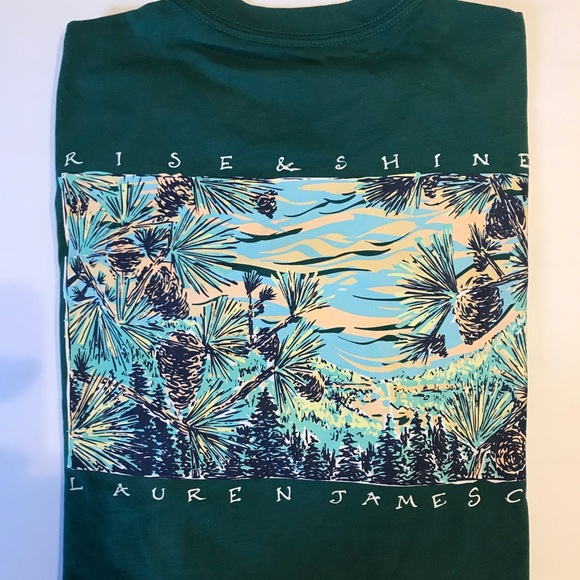 Lauren James Tops - ***¥¥ Lauren James Women T-Shirt